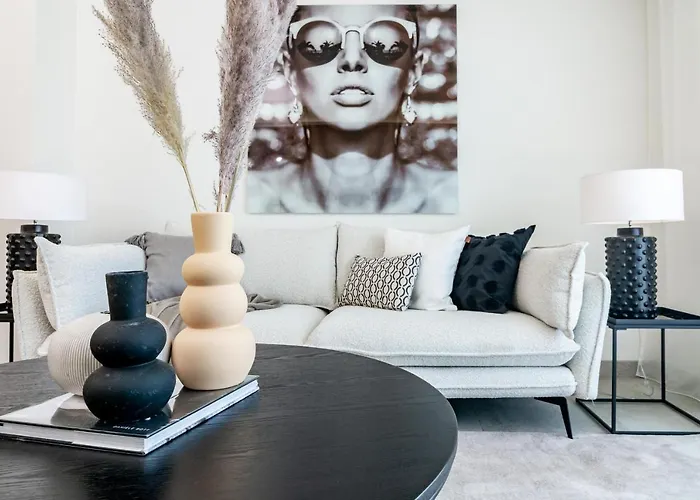 Inf2.7e- By Roomservices Апартаменты